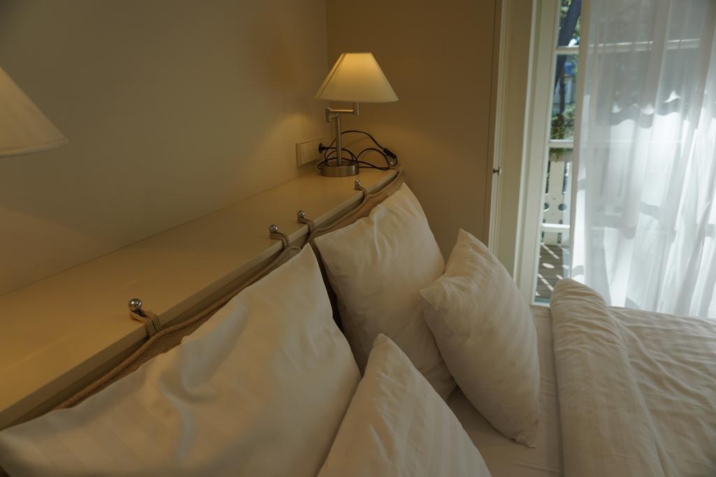 Wooden Villa Apartments Jūrkalne Екстериор снимка
