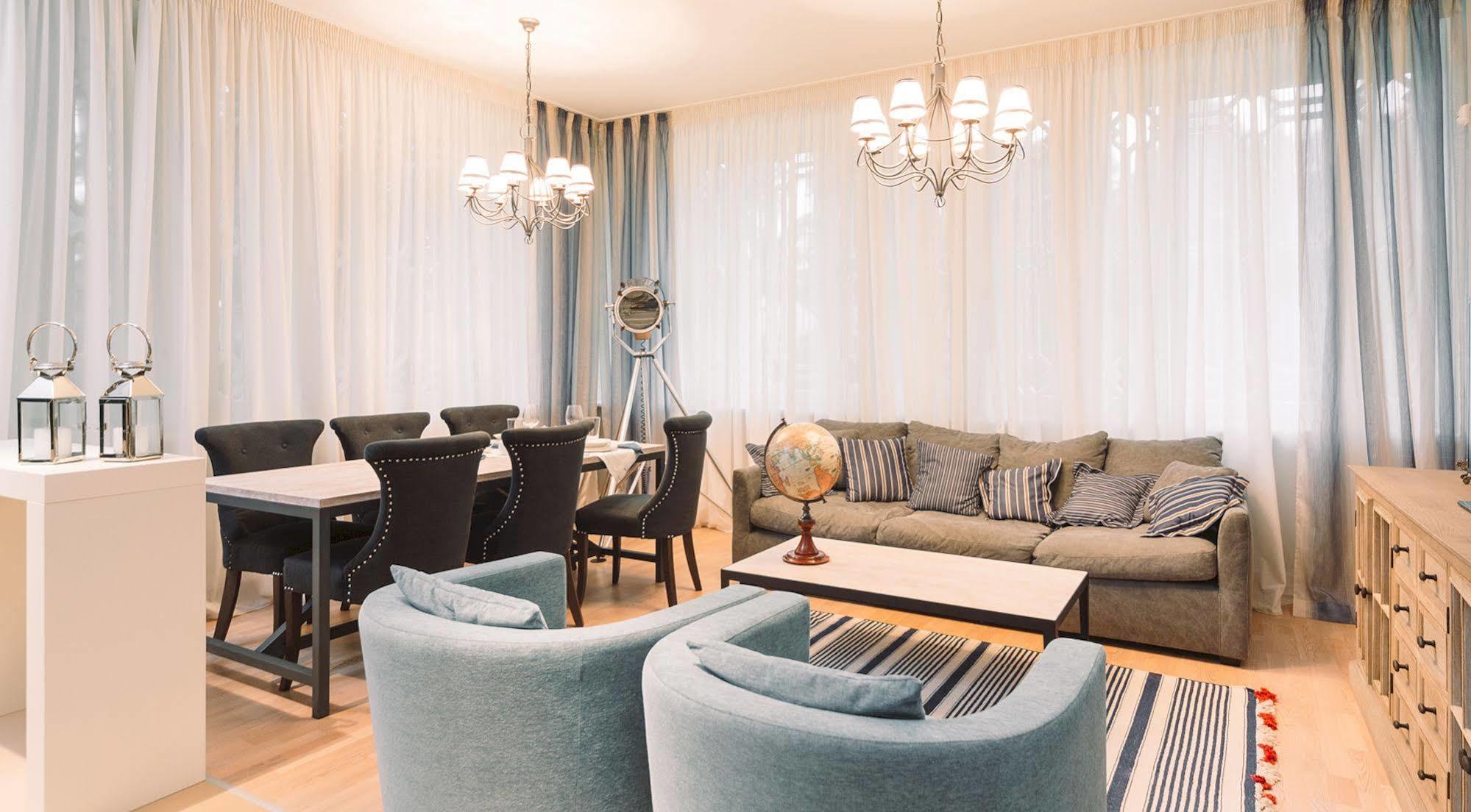 Wooden Villa Apartments Jūrkalne Екстериор снимка