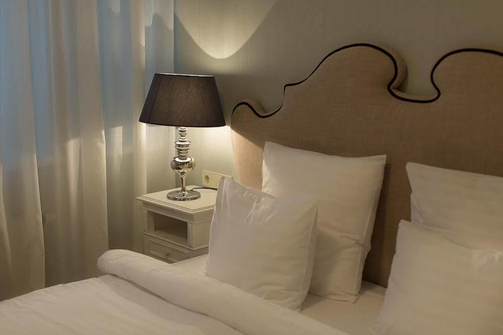 Wooden Villa Apartments Jūrkalne Екстериор снимка