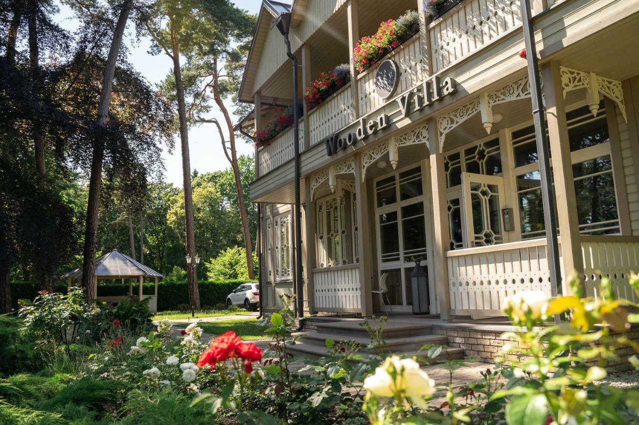 Wooden Villa Apartments Jūrkalne Екстериор снимка